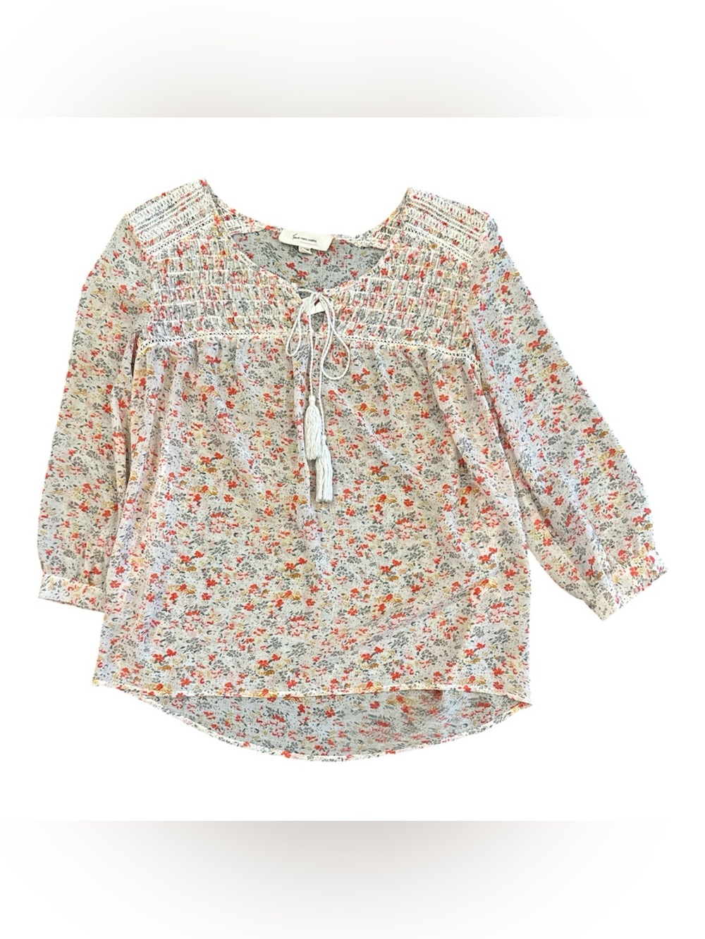Two by Vince Camuto Ivory Floral Smocked Peasant Top